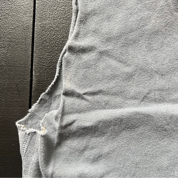 Trunk Ltd KISS Army Graphic Cropped Band Tee Tour 1979 - Picture 8 of 12